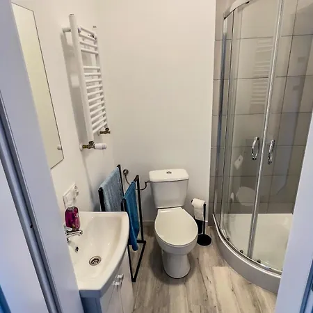 Lecha Street E Apartment *