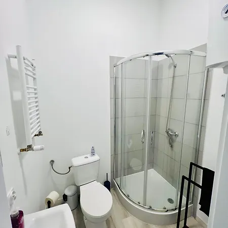 Lecha Street E * Гнезно